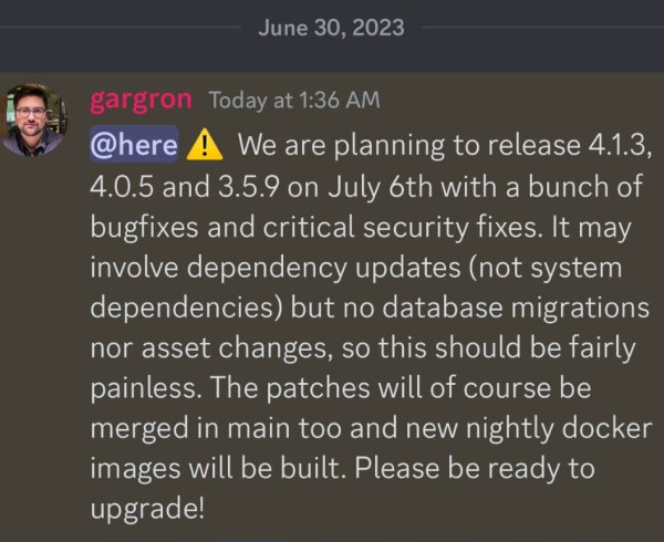 Screenshot of Gagron announcing a security update for all current releases of Mastodon.